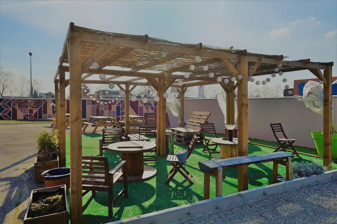 Hoenheim East Hotel מראה חיצוני תמונה